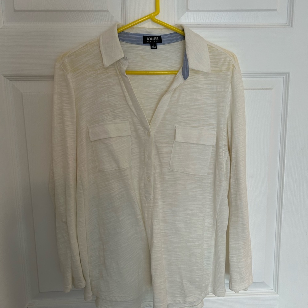 Jones New York womens shirt, Large